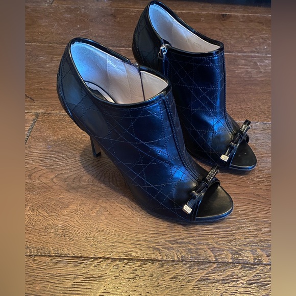 Dior Peep-Toe Shoes Booties - Picture 2 of 6